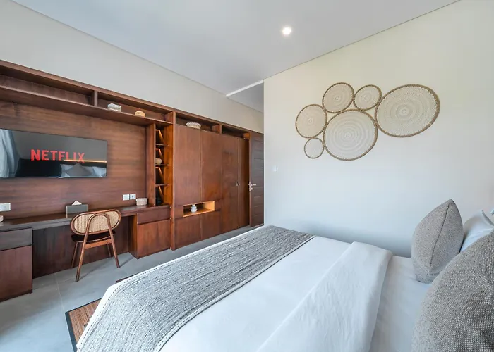 Nirwana - Stylish 3br Private Pool In Prime