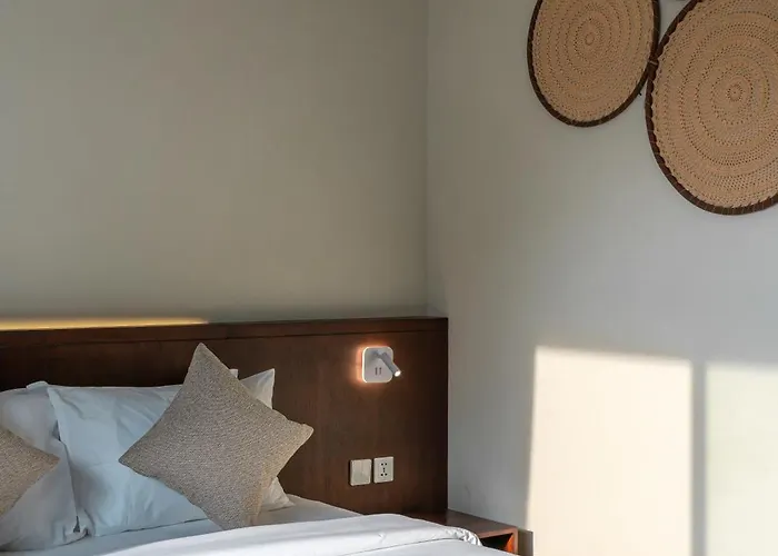 Nirwana - Stylish 3br Private Pool In Prime *