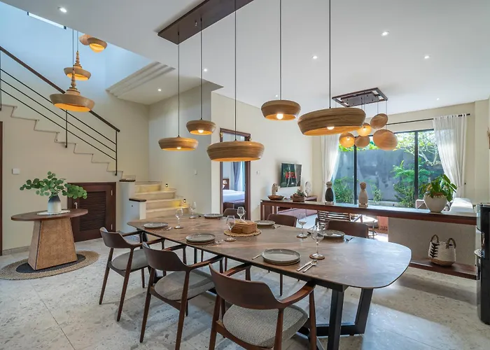 Nirwana - Stylish 3br Private Pool In Prime