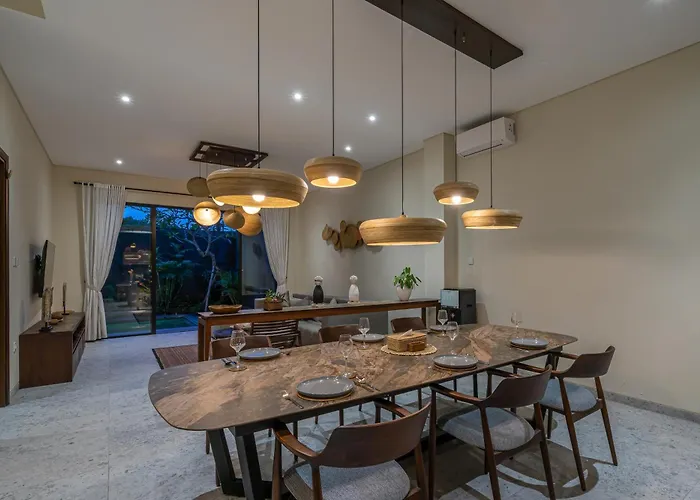 Nirwana - Stylish 3br Private Pool In Prime