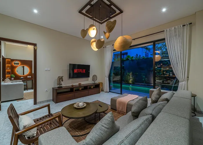 Nirwana - Stylish 3br Private Pool In Prime
